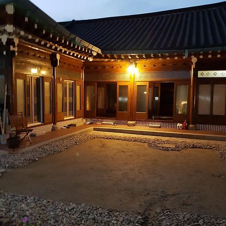 The Hanok Jeonju Exterior photo